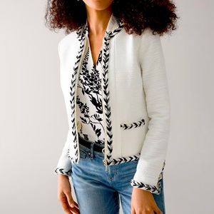 🍁🍂 White tweed cropped jacket - black & white trim- WHBM size: petite 4